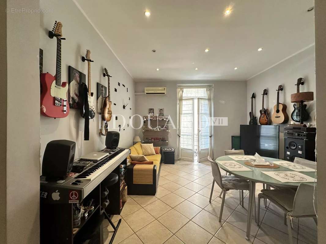 Appartement à MENTON