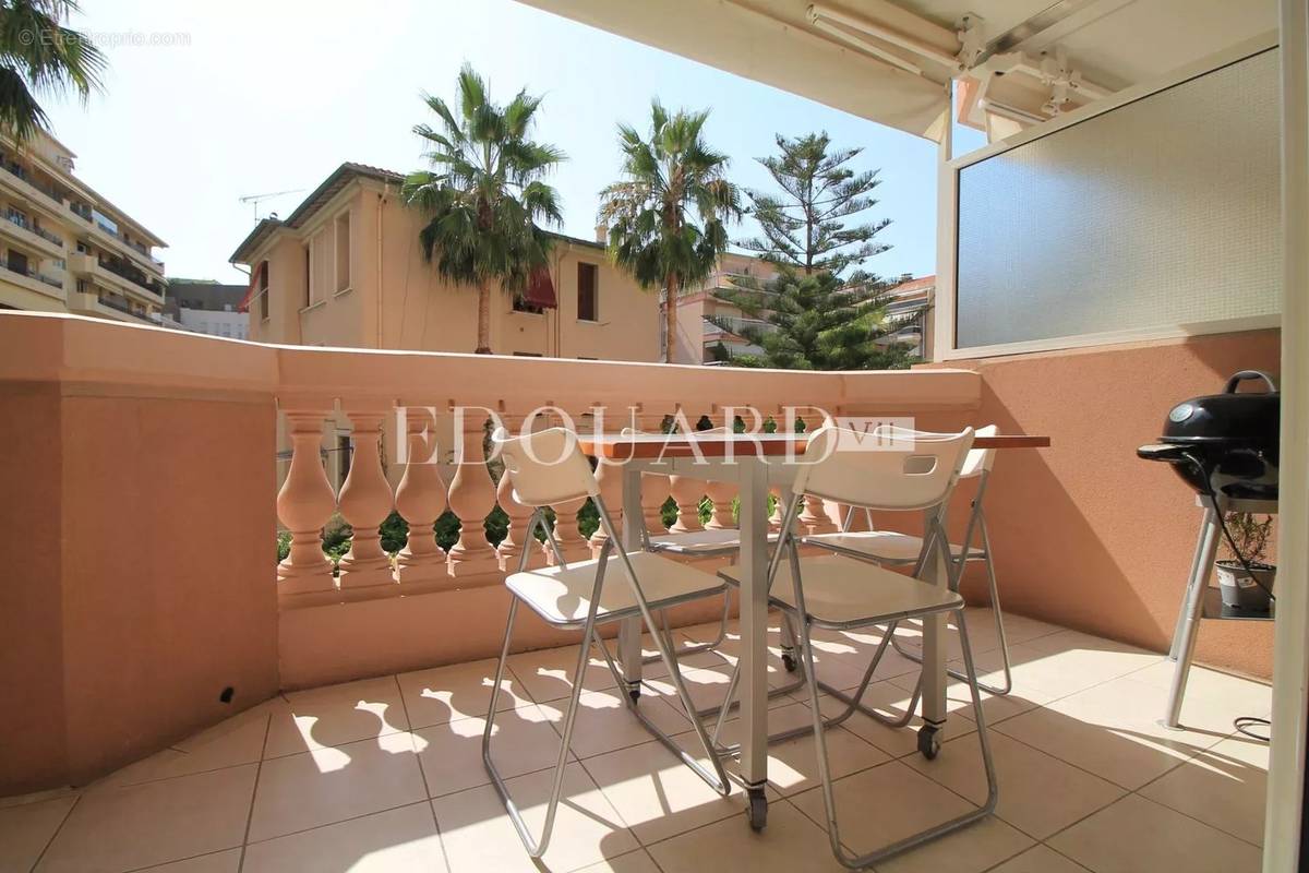 Appartement à MENTON