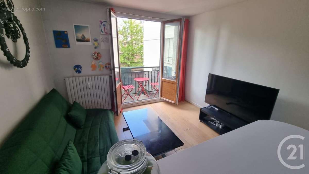 Appartement à SAINT-MAUR-DES-FOSSES