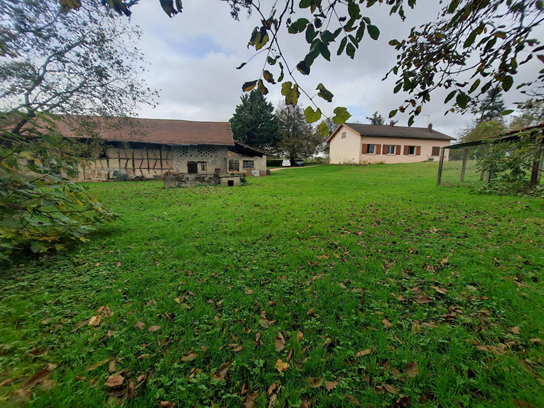 Maison à ROMENAY