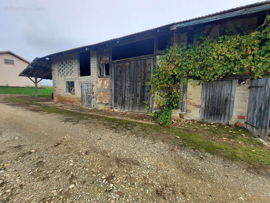 Maison à ROMENAY