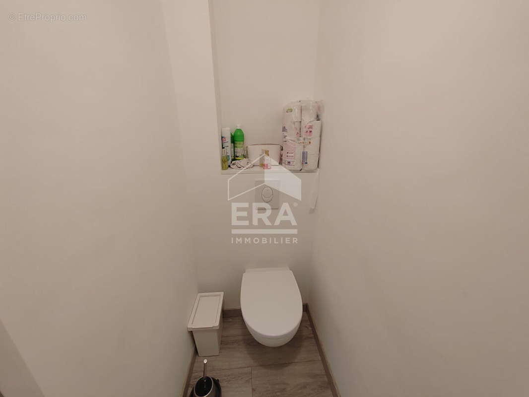 Appartement à MARSEILLE-5E