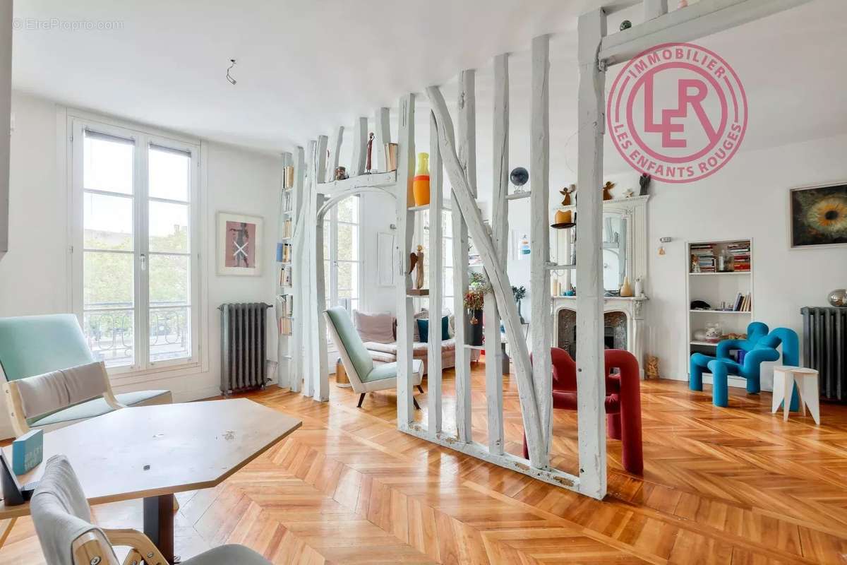 Appartement à PARIS-4E