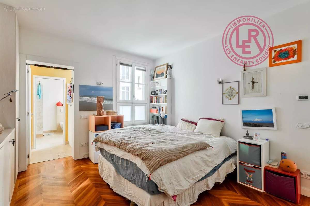 Appartement à PARIS-4E