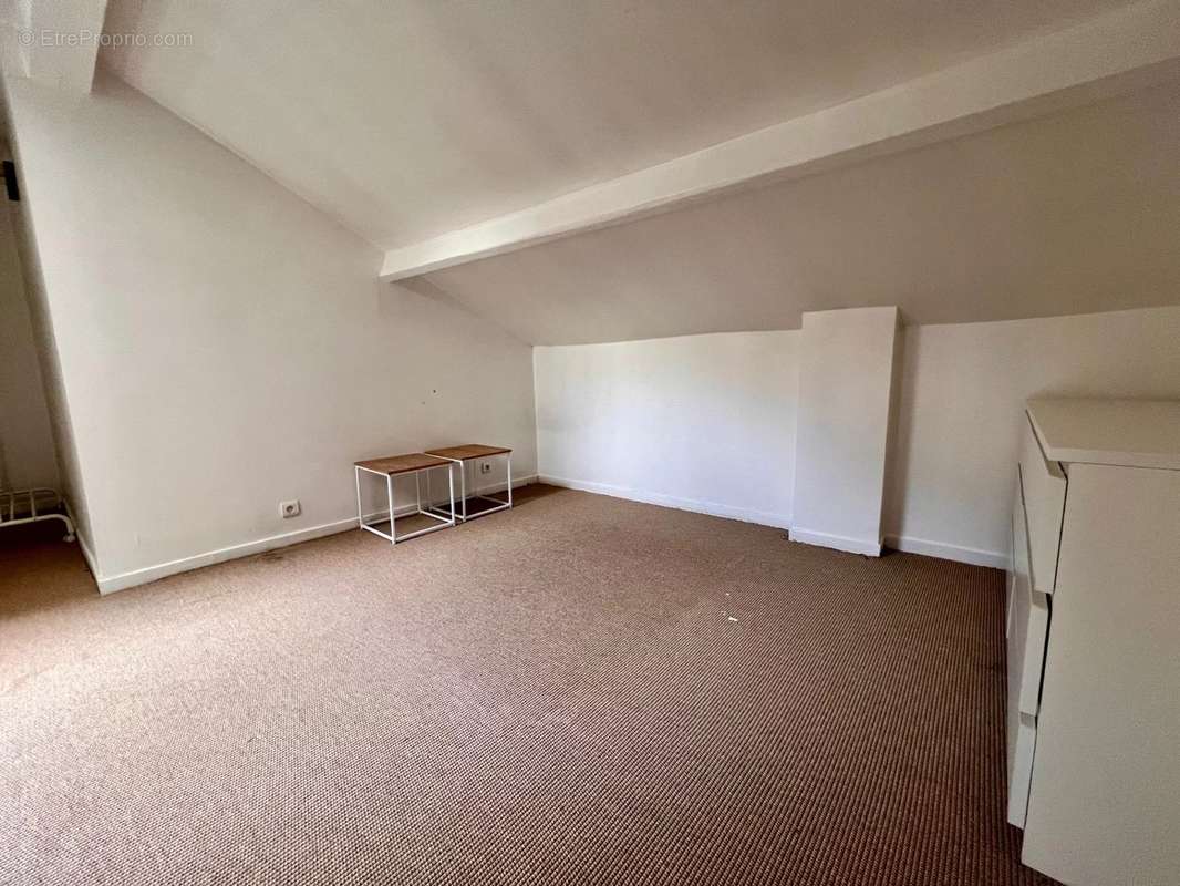 Appartement à PARIS-20E