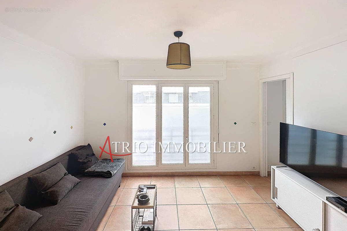 Appartement à CAGNES-SUR-MER