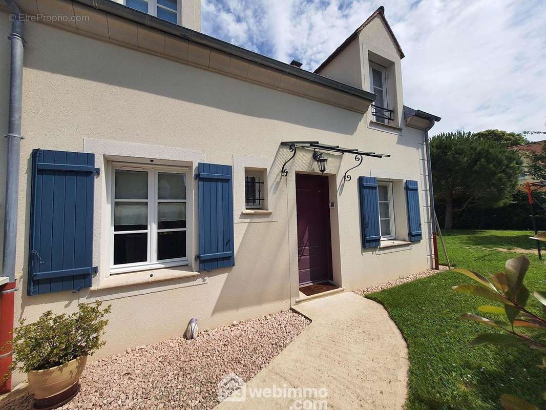 Une charmante maison située dans un quartier calme. - Maison à BOURRON-MARLOTTE