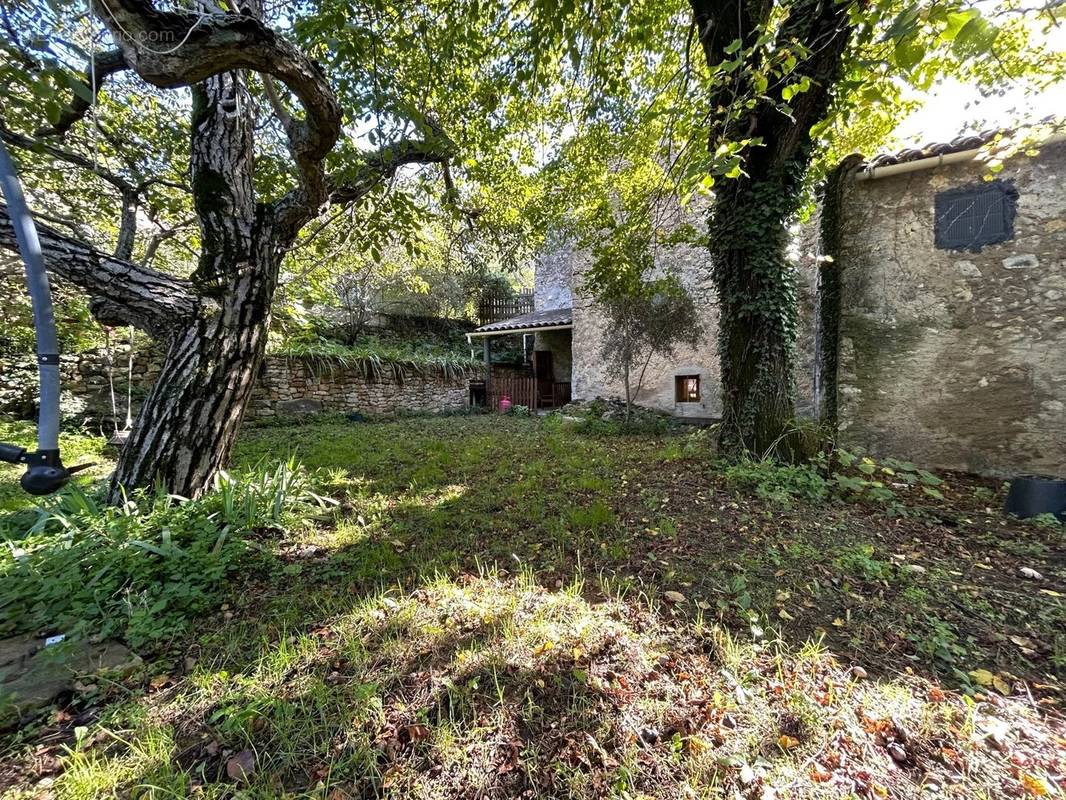 Maison à LA ROQUEBRUSSANNE