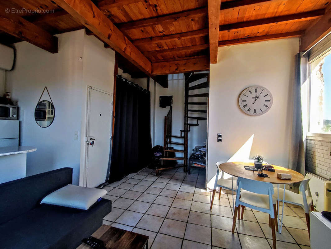 Appartement à MARSEILLE-13E