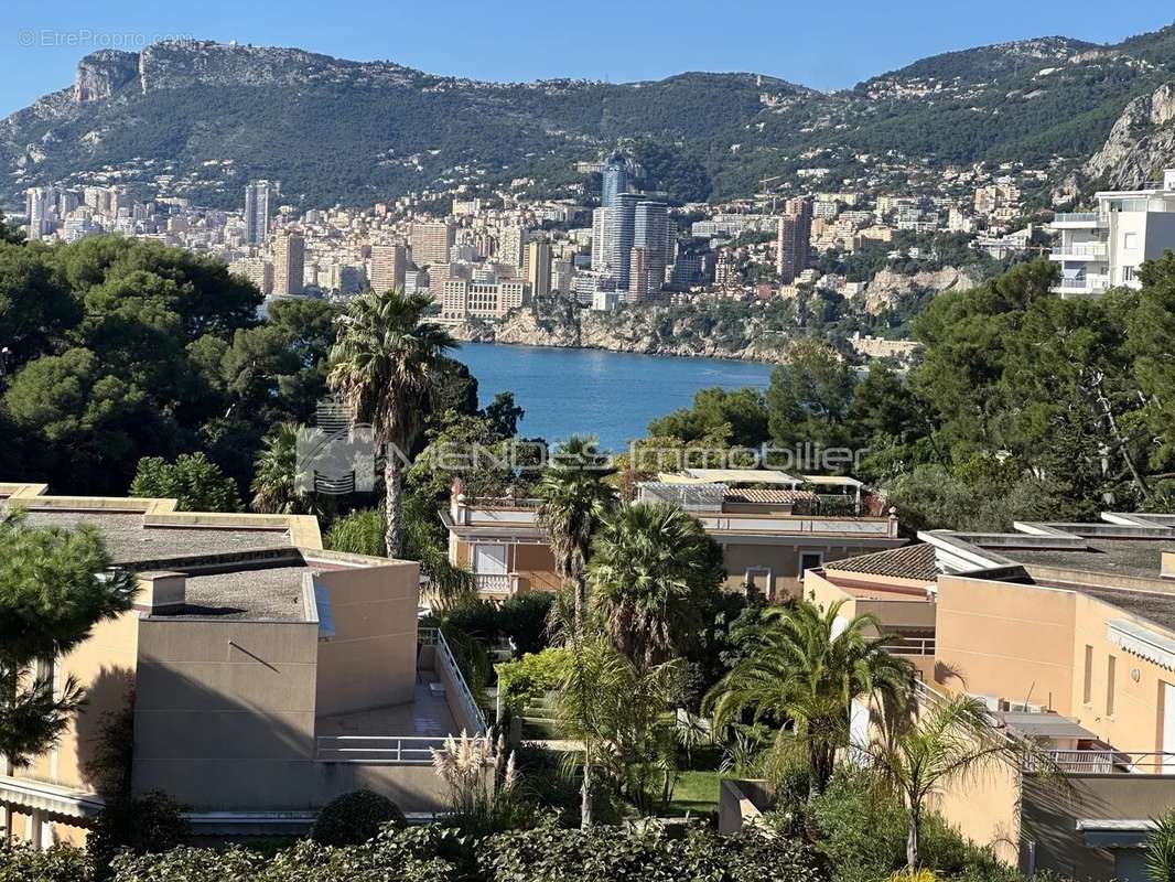 Appartement à ROQUEBRUNE-CAP-MARTIN