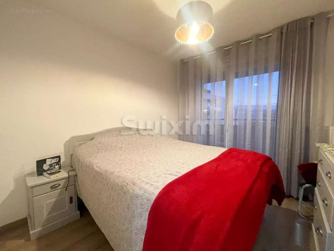 Appartement à CRANVES-SALES