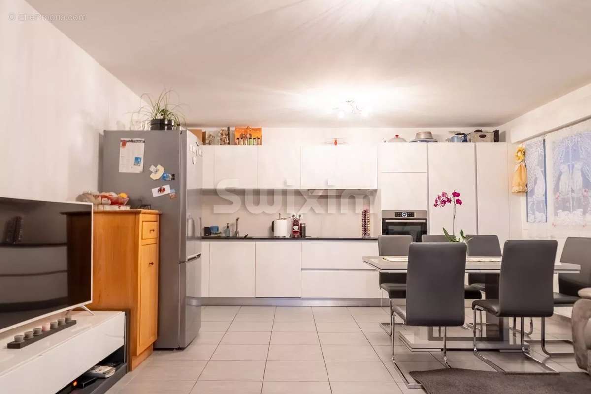 Appartement à CRANVES-SALES