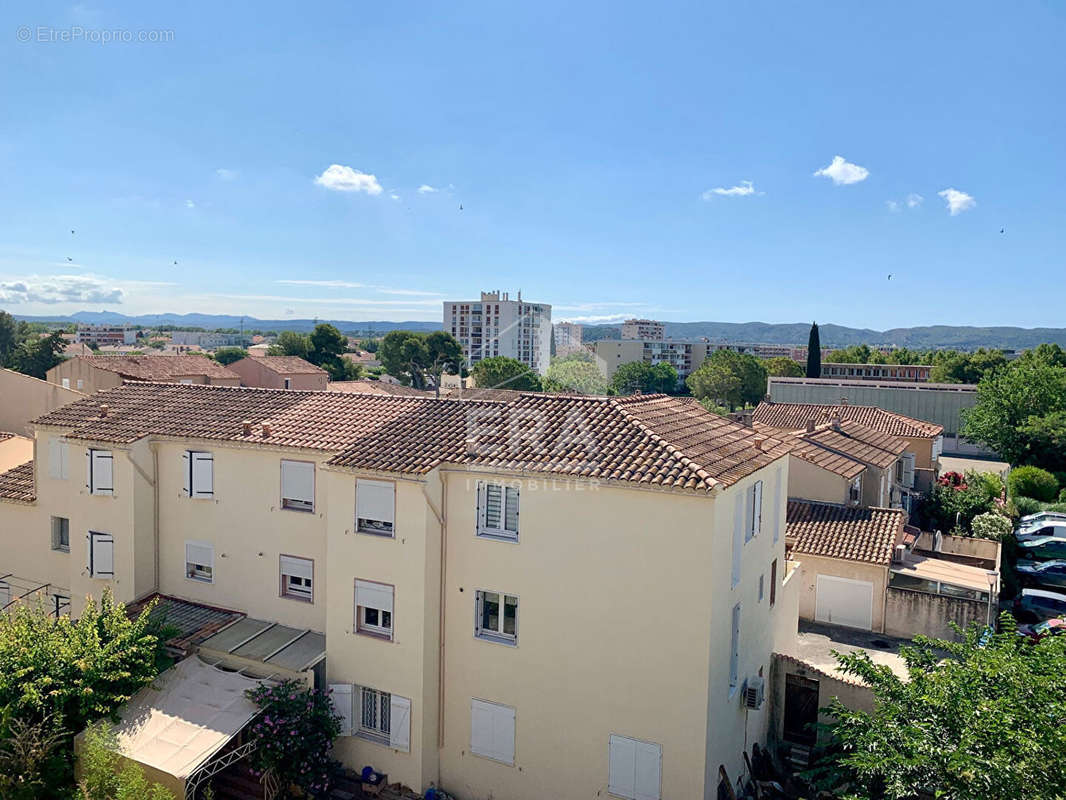 Appartement à MARIGNANE