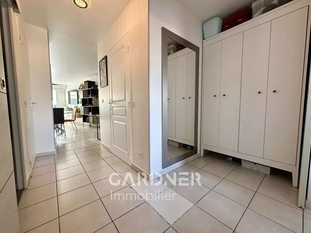 Appartement à MARSEILLE-10E