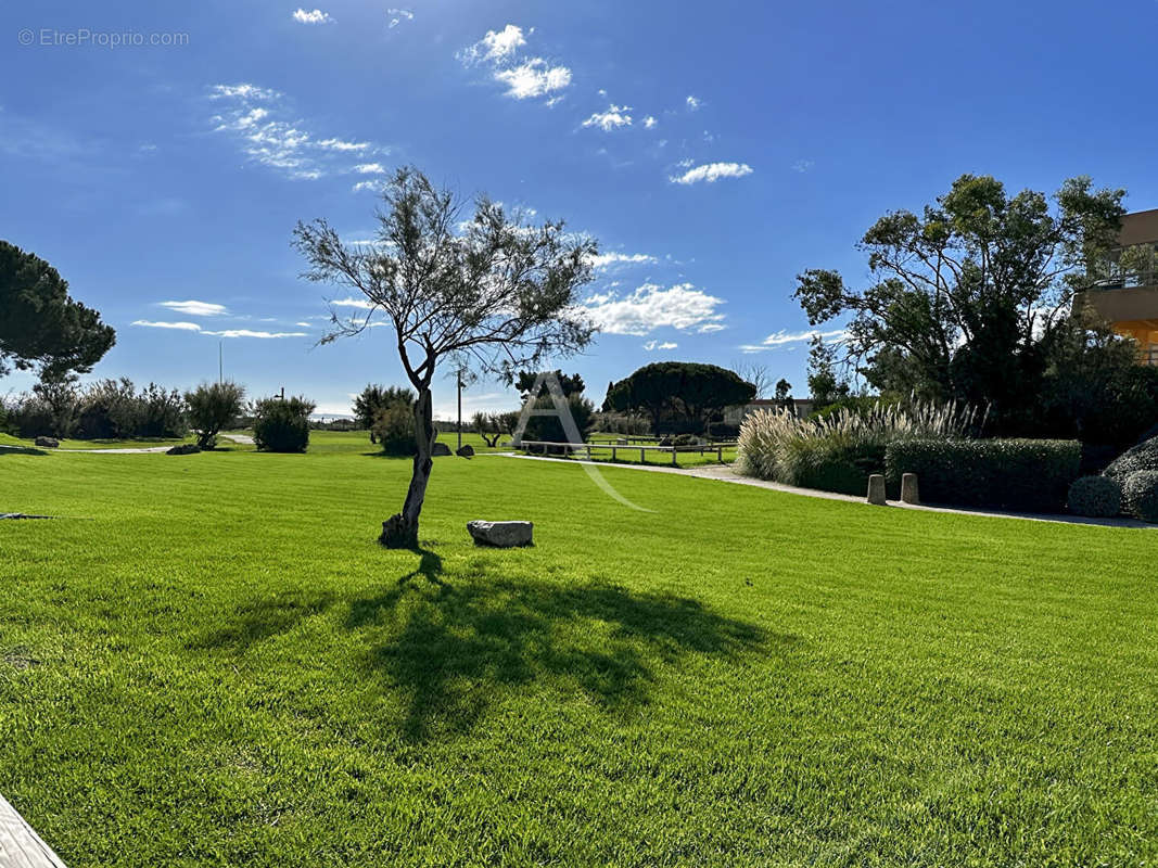 Appartement à LA LONDE-LES-MAURES