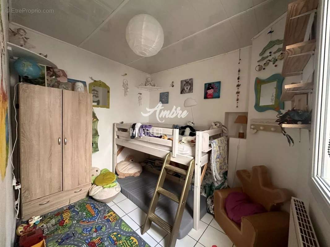 Appartement à GRANE