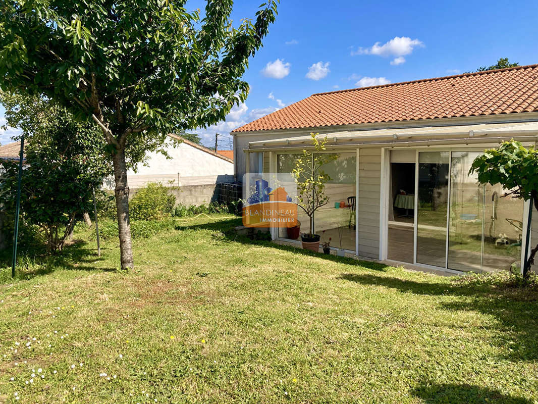 Maison à BOUGUENAIS