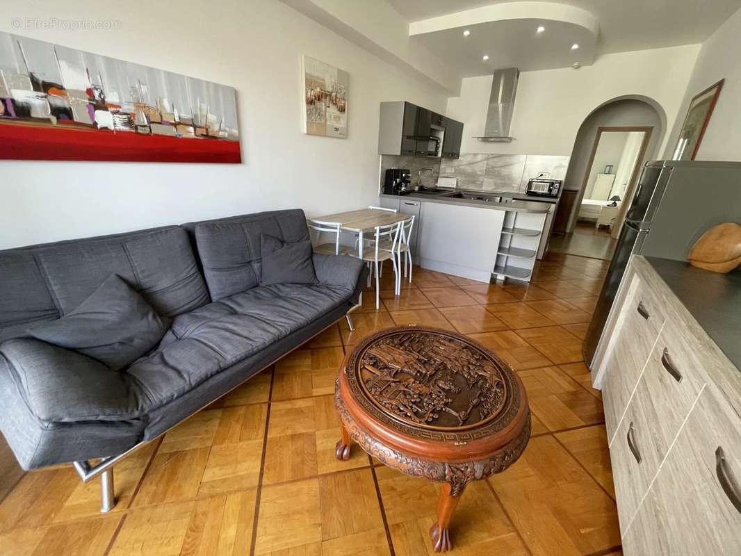 Appartement à NICE