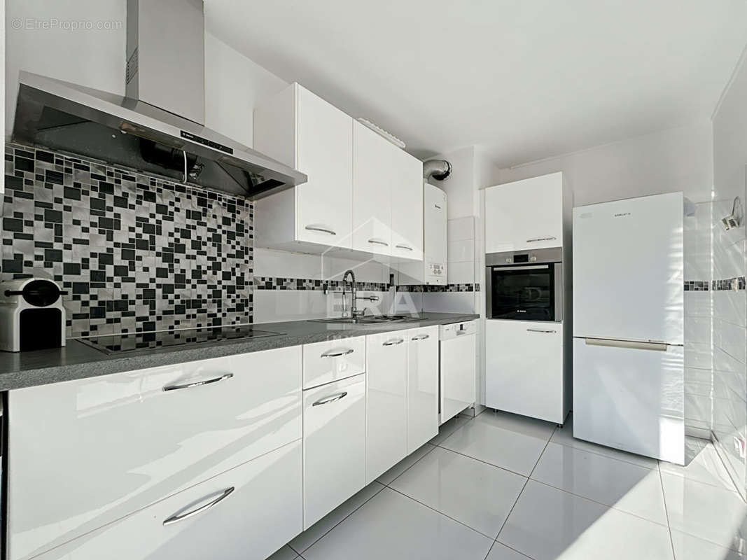 Appartement à MARSEILLE-14E