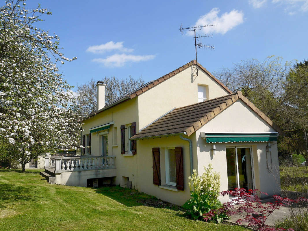 Maison à ECUELLES