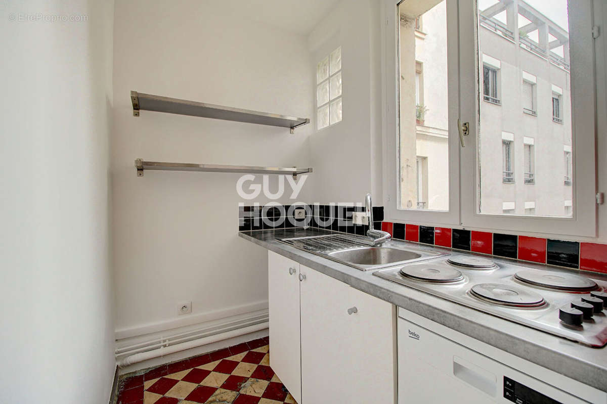 Appartement à PARIS-20E