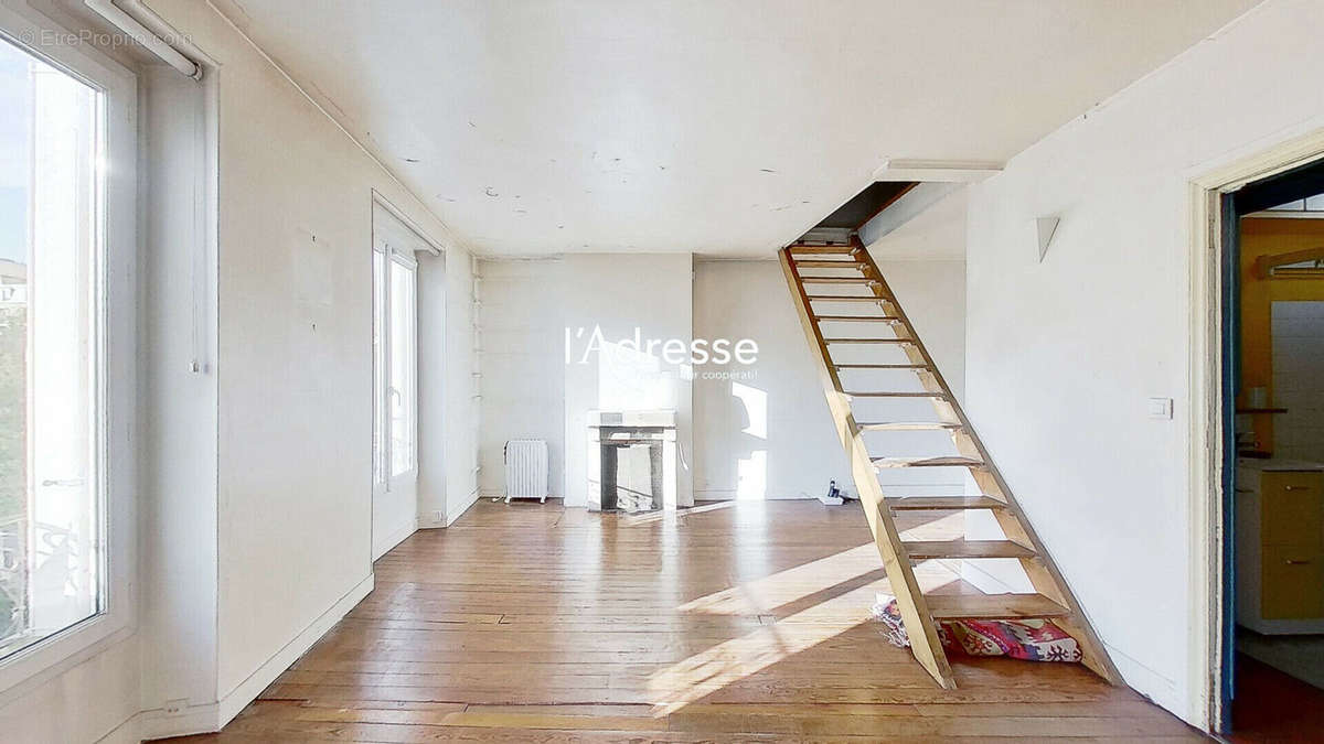 Appartement à PARIS-12E