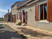 Maison à CUXAC-D&#039;AUDE