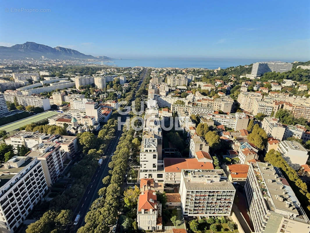 Appartement à MARSEILLE-8E