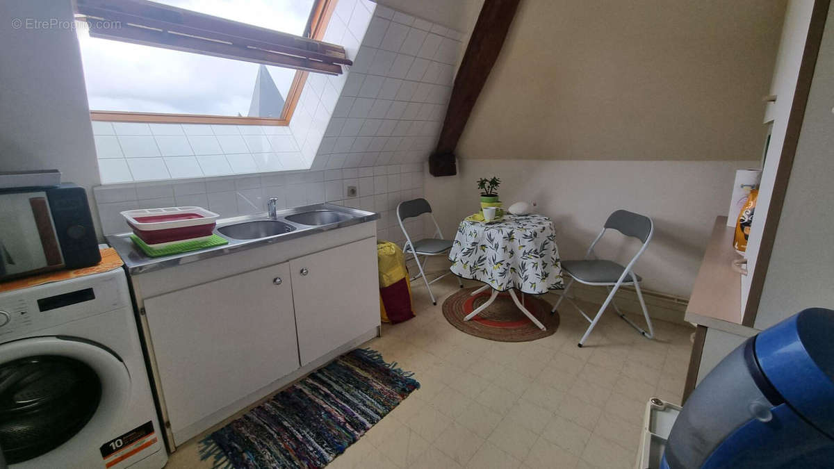 Appartement à EPINEUIL