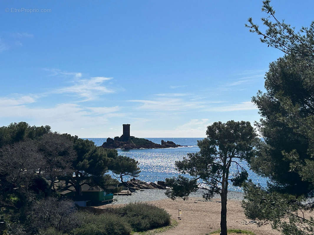 Appartement à SAINT-RAPHAEL