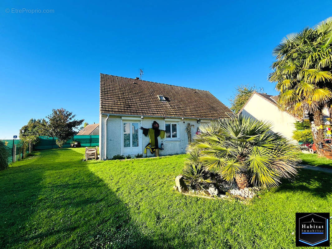 Maison à NANTEUIL-LE-HAUDOUIN