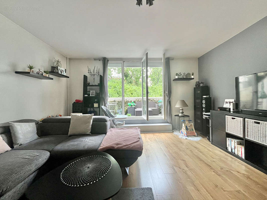 Appartement à FONTENAY-SOUS-BOIS