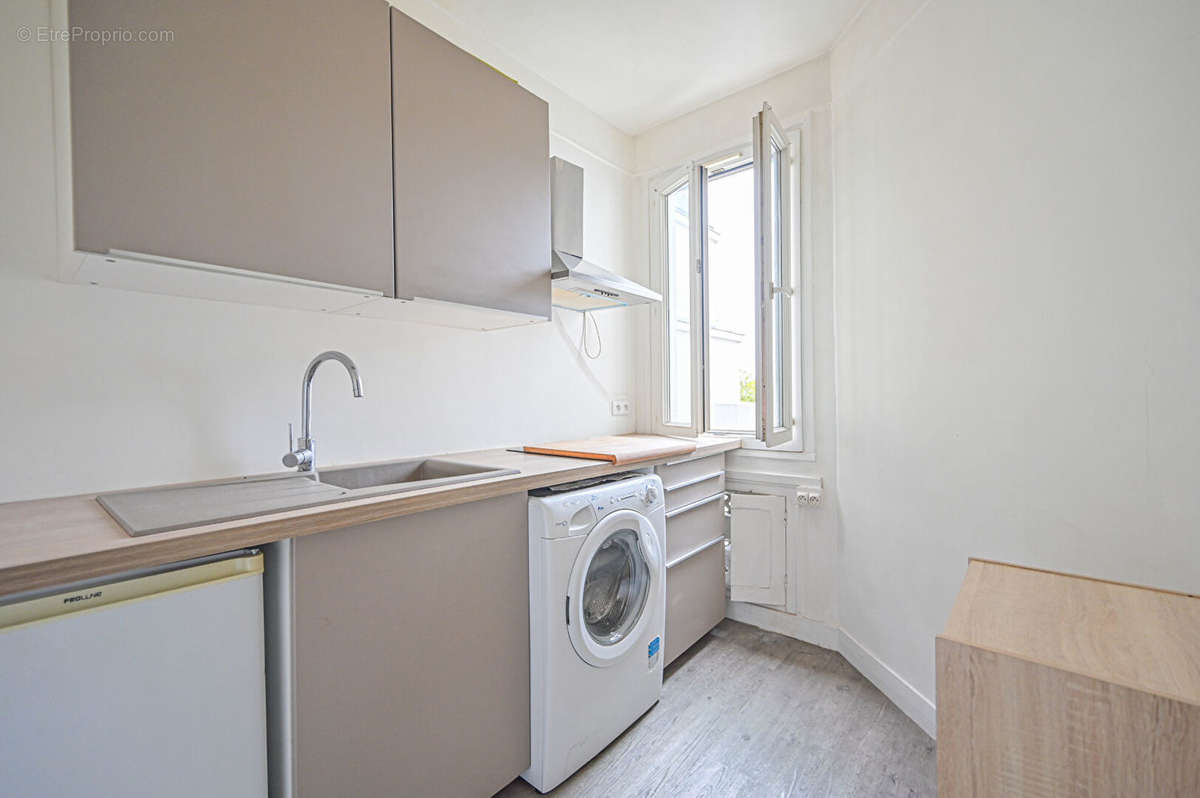 Appartement à PARIS-20E