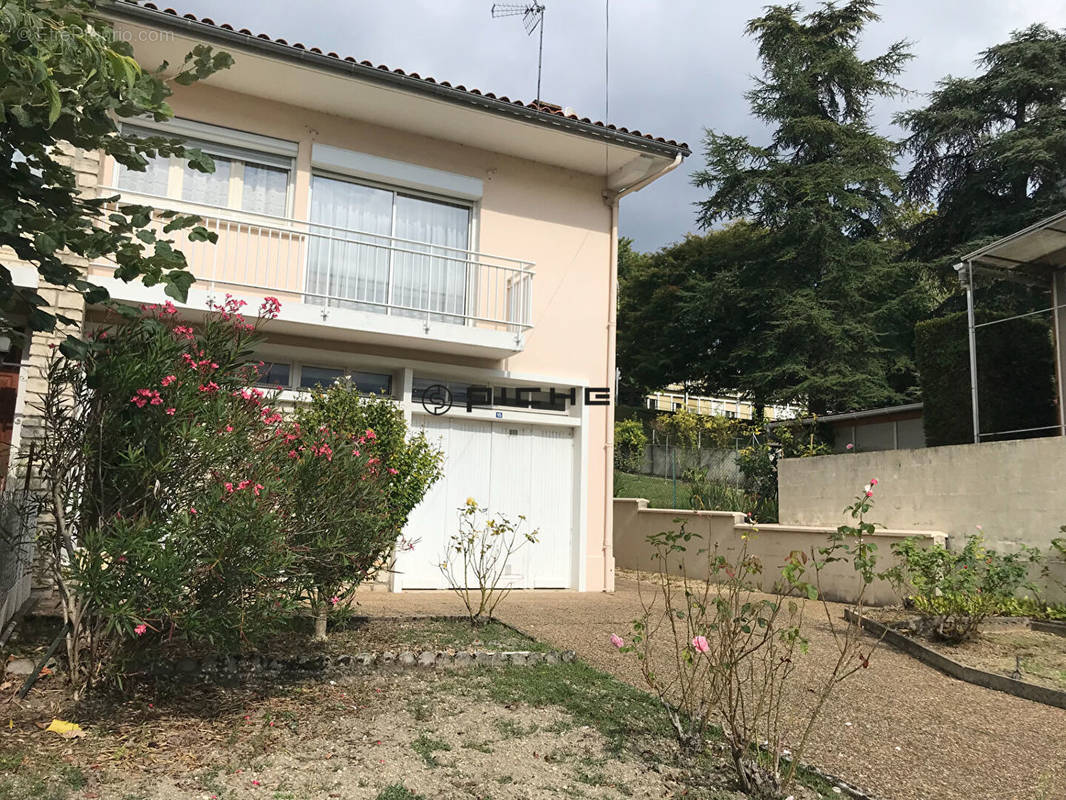 Maison à ANGOULEME