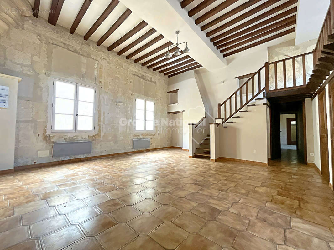 Appartement à ARLES