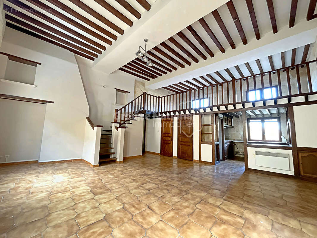 Appartement à ARLES