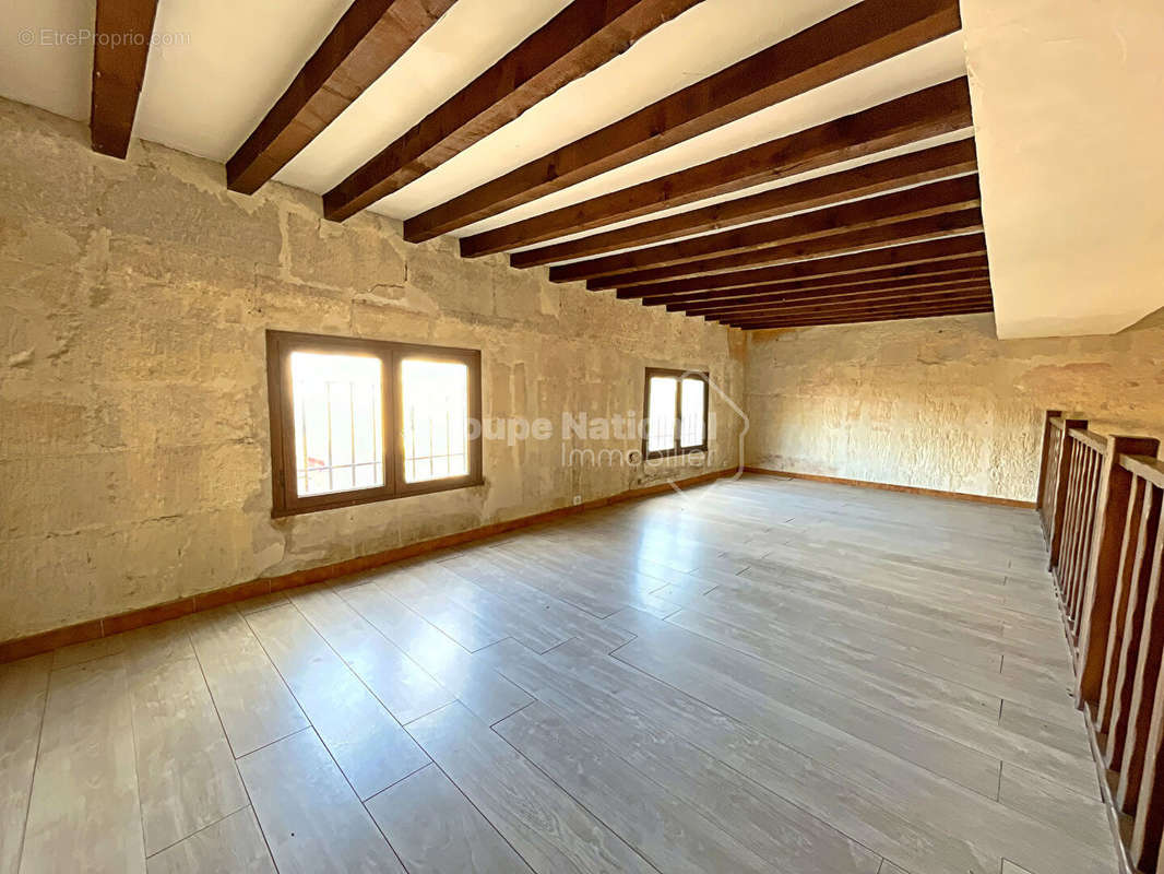 Appartement à ARLES