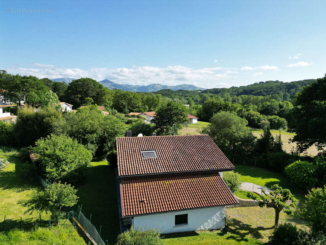 Maison à USTARITZ