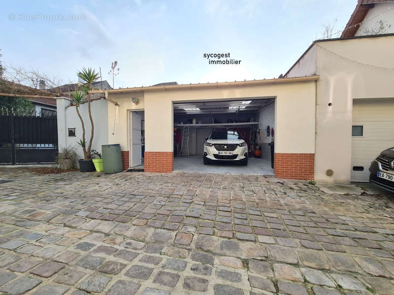 Appartement à NOISY-LE-SEC