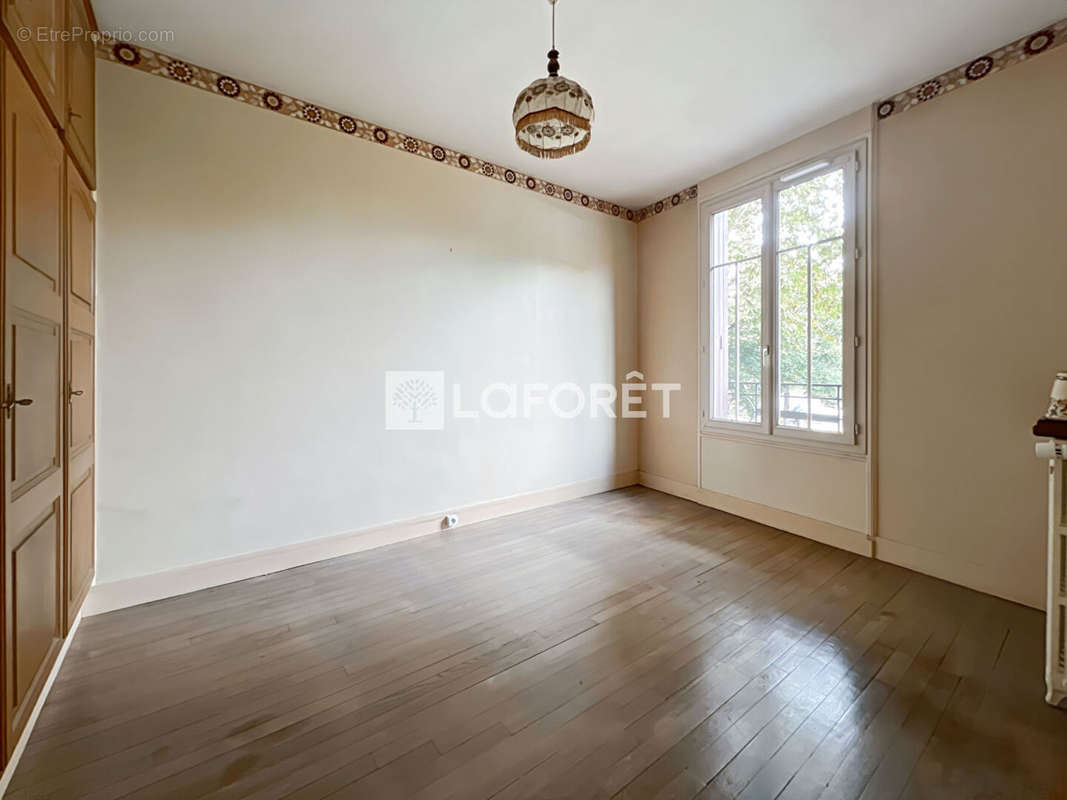 Appartement à MAISONS-ALFORT