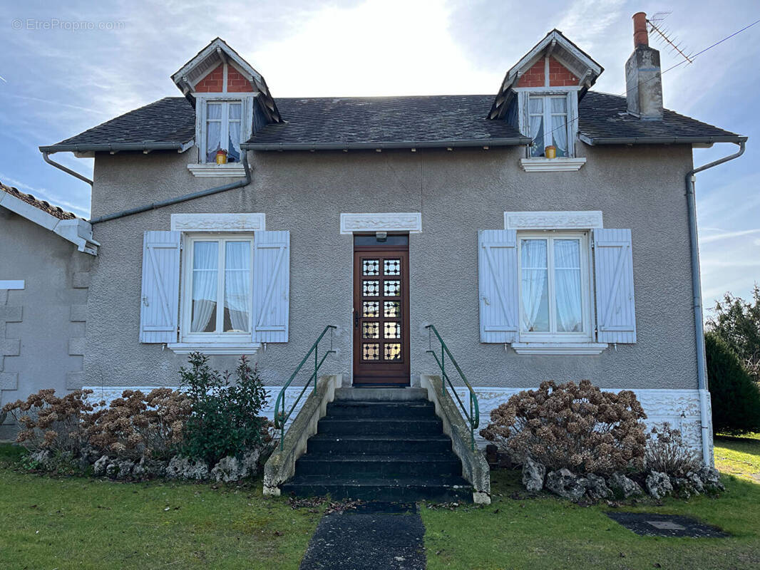 Maison à L&#039;ISLE-JOURDAIN