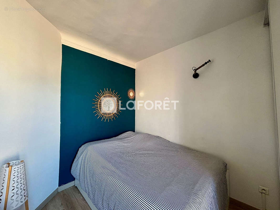 Appartement à MARSEILLE-2E