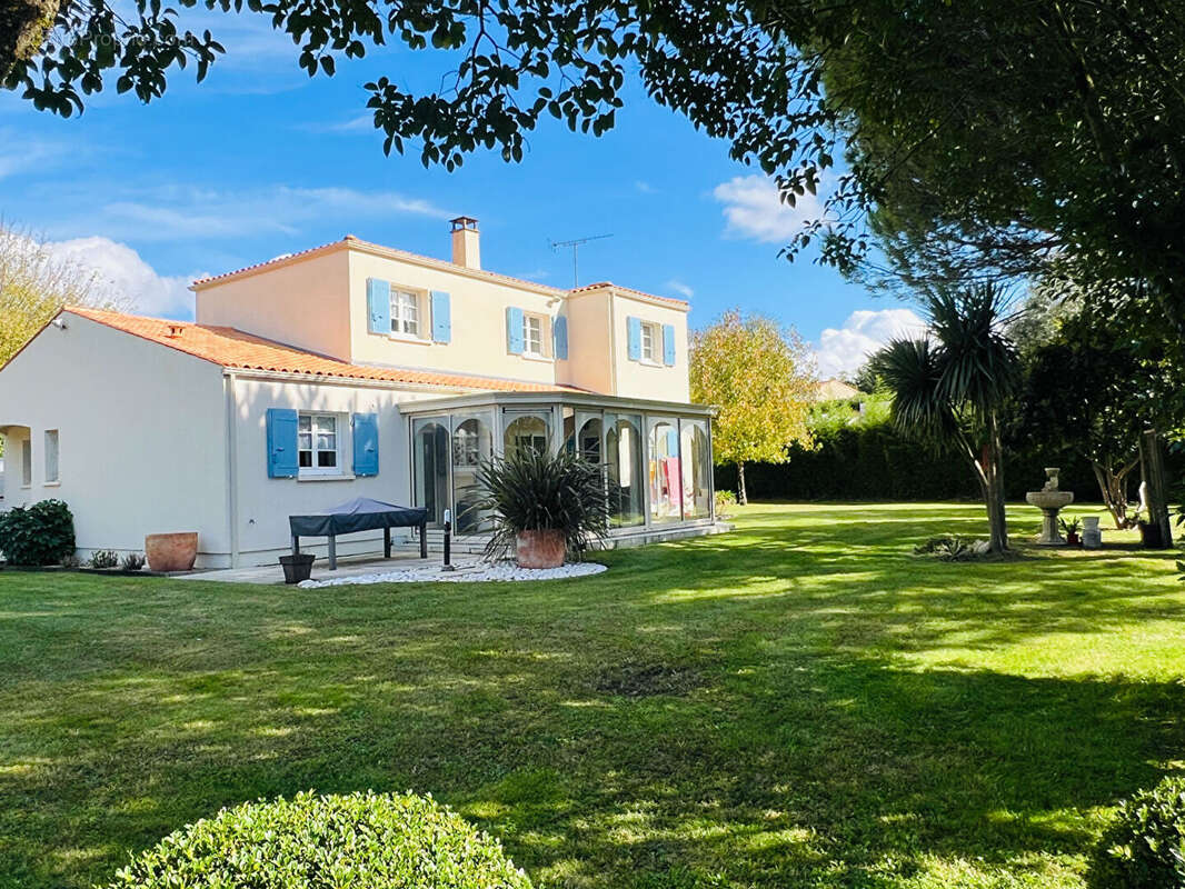 Maison à SAINT-SULPICE-DE-ROYAN