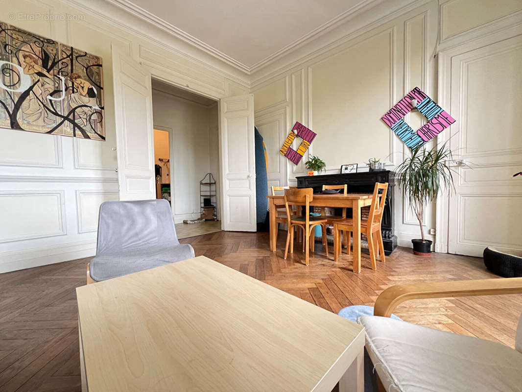 Appartement à NANTES