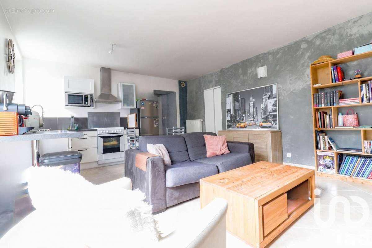 Photo 2 - Appartement à SAULX-LES-CHARTREUX