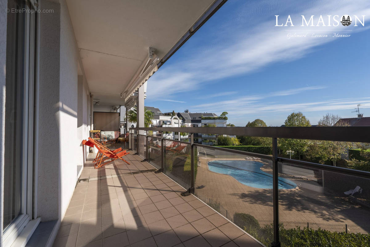 Appartement à FONTAINE-LES-DIJON