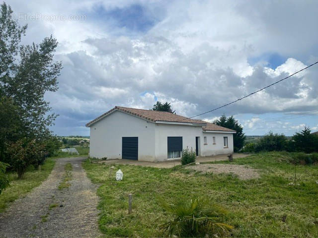 Maison à MOISSAC