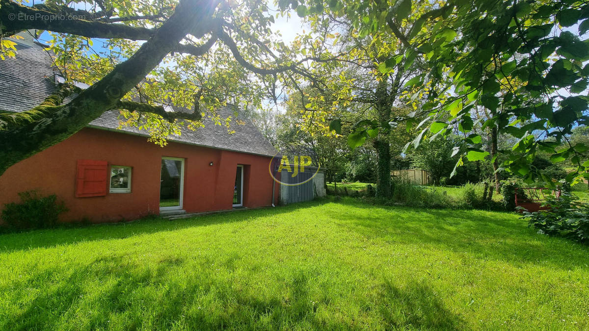 Maison à GUEMENE-PENFAO