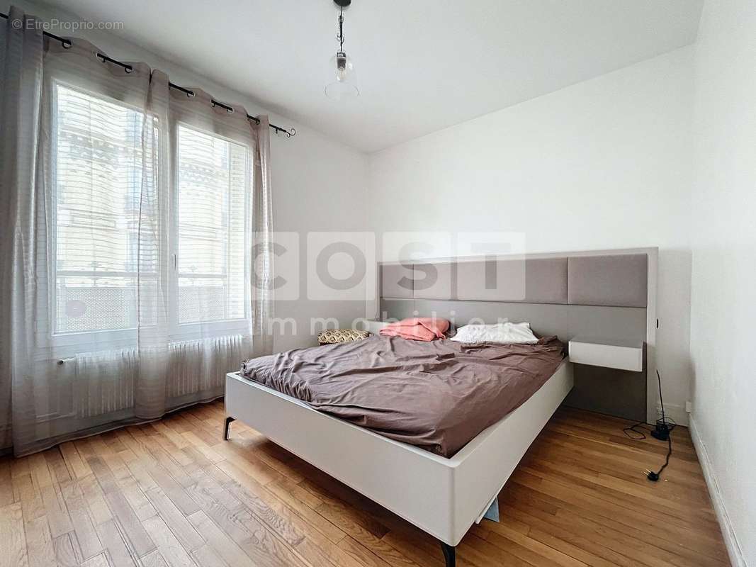 Appartement à ASNIERES-SUR-SEINE