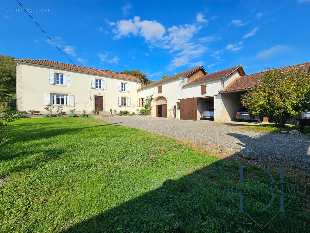 Maison à MARCIAC